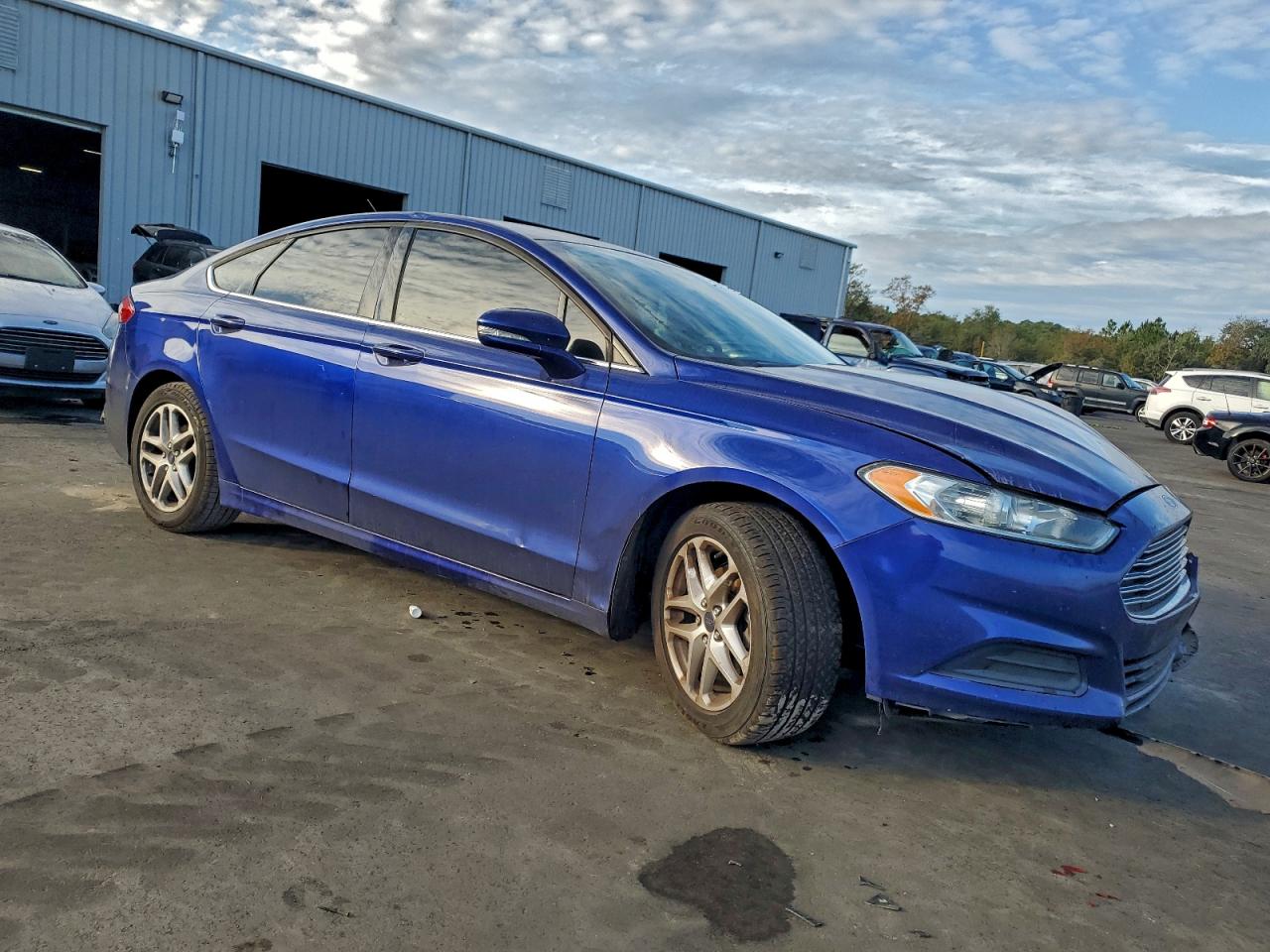 Ford Fusion Se Image 4