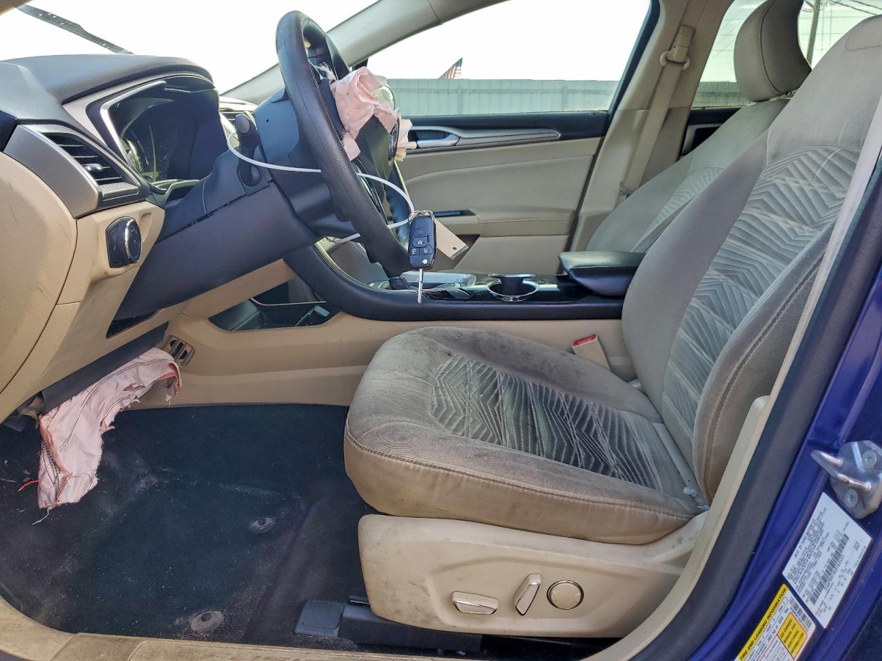 Ford Fusion Se Image 11