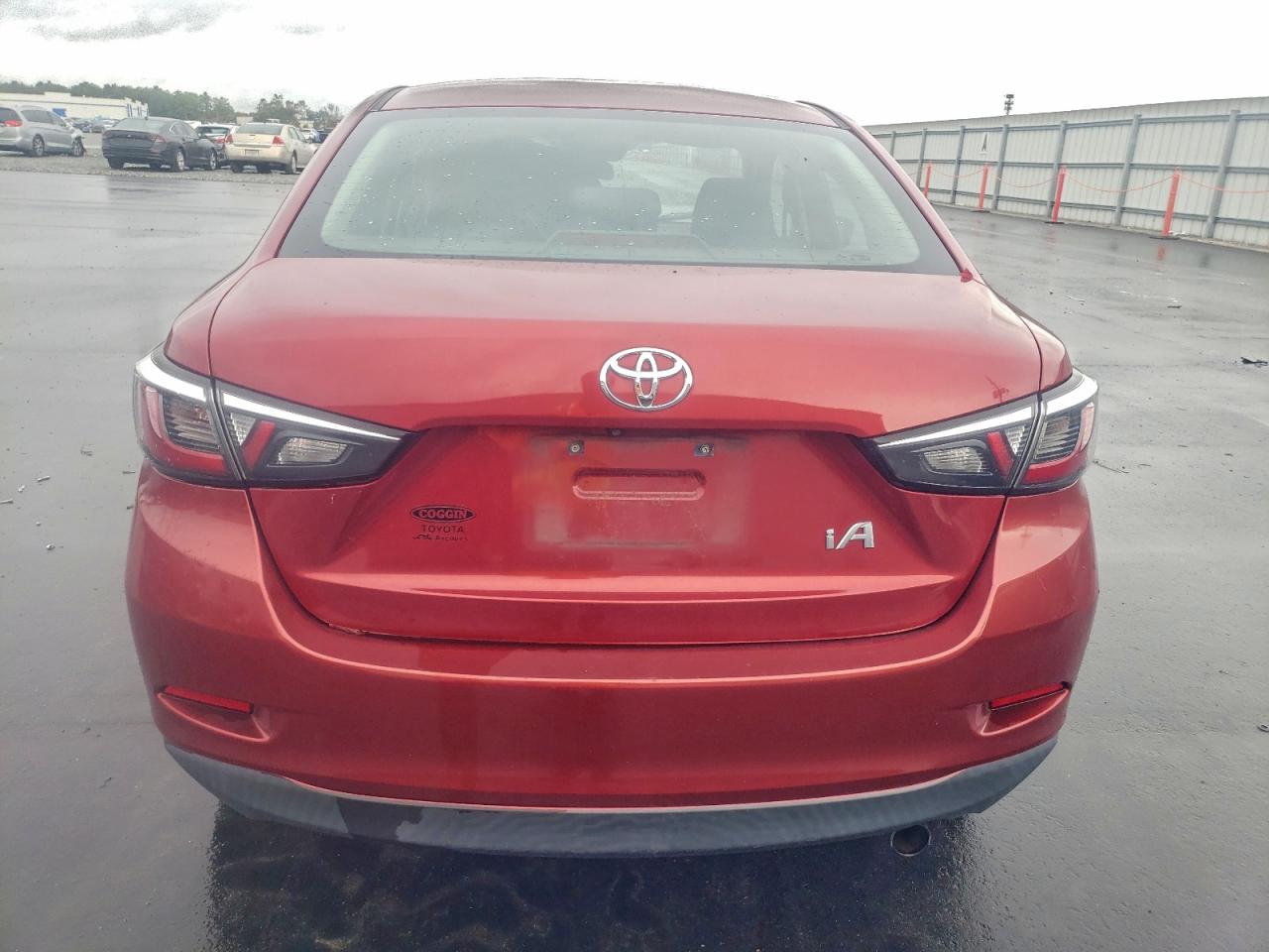 Toyota Yaris Image 8