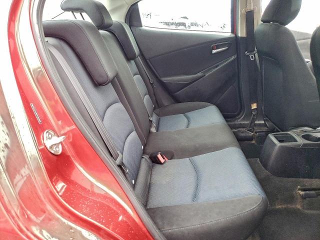 Toyota Yaris Image 2