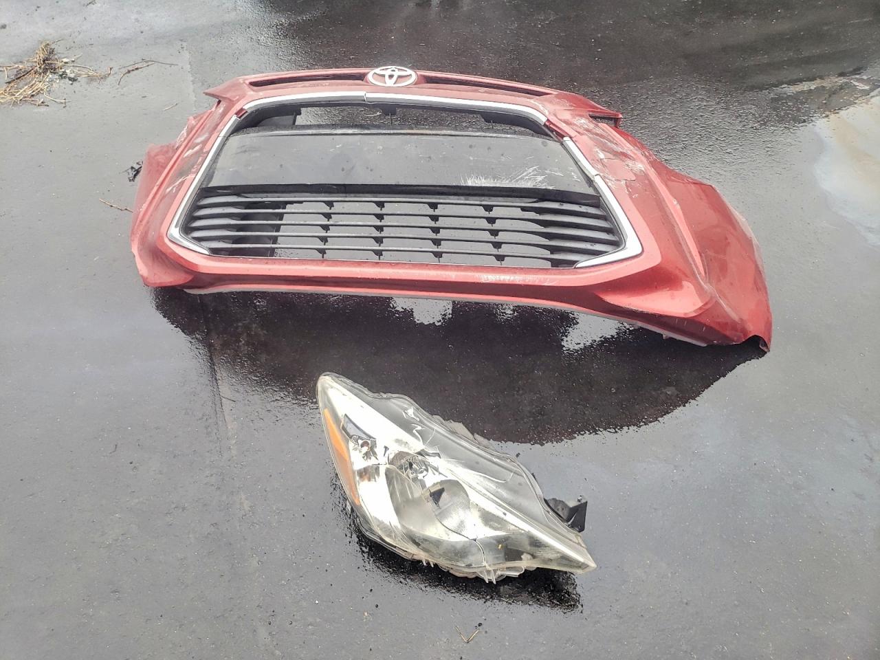 Toyota Yaris Image 13