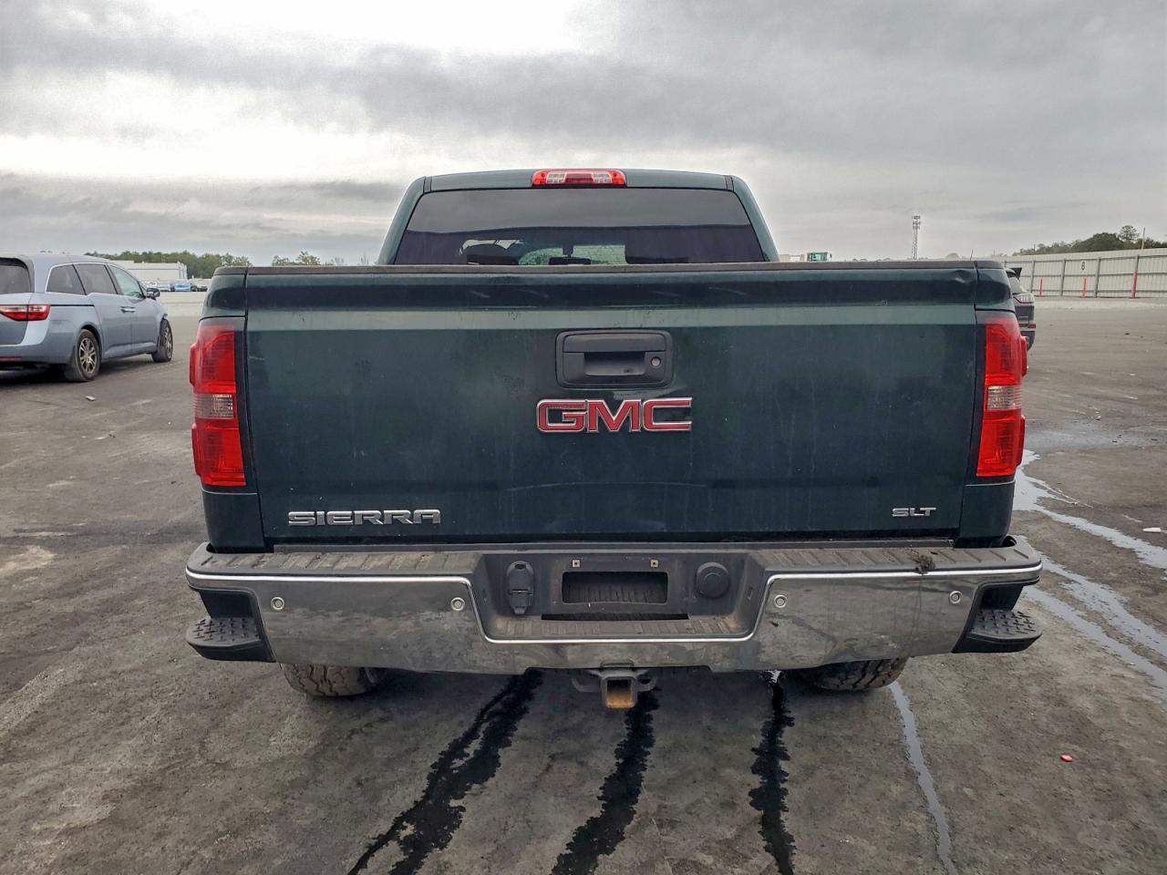 GMC Sierra K1500 Slt Image 11