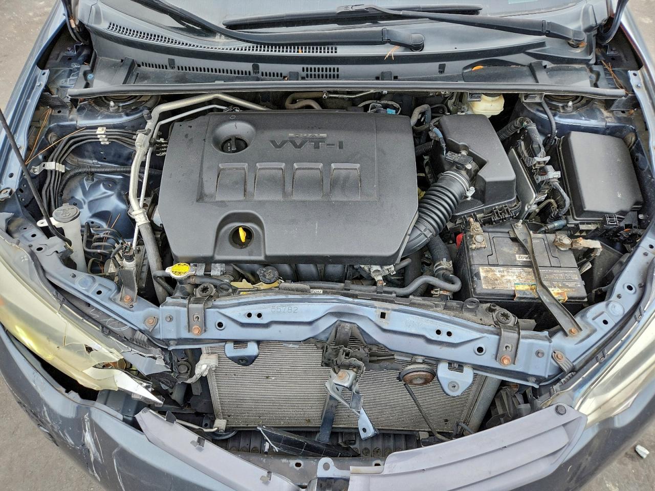 Toyota Corolla L Image 9