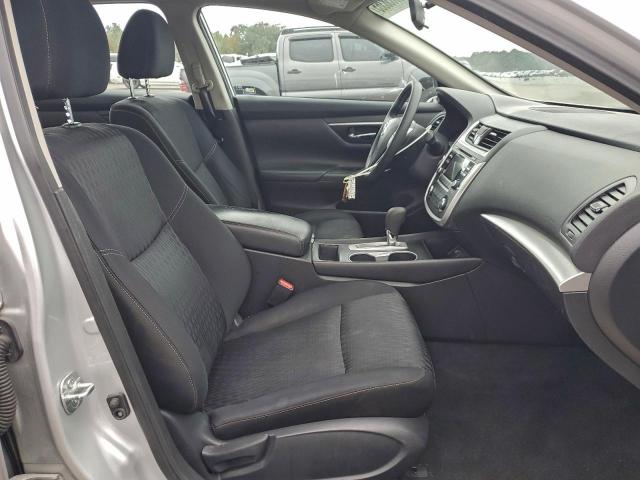 Nissan Altima 2.5 Image 5