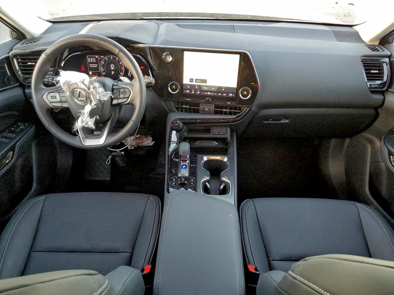 Lexus NX 350 Base Image 4