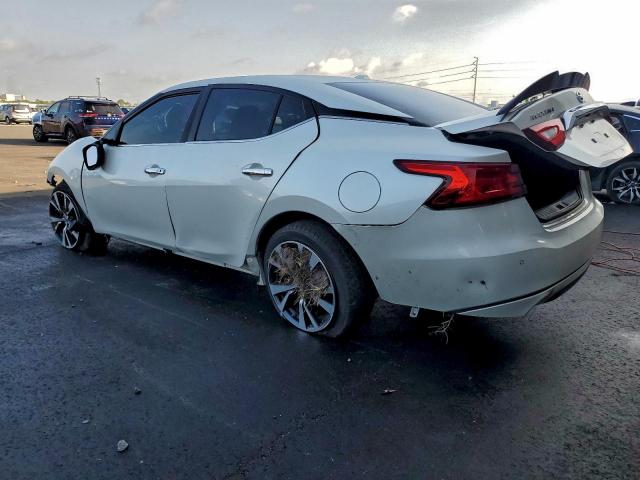 Nissan Maxima 3.5s Image 10