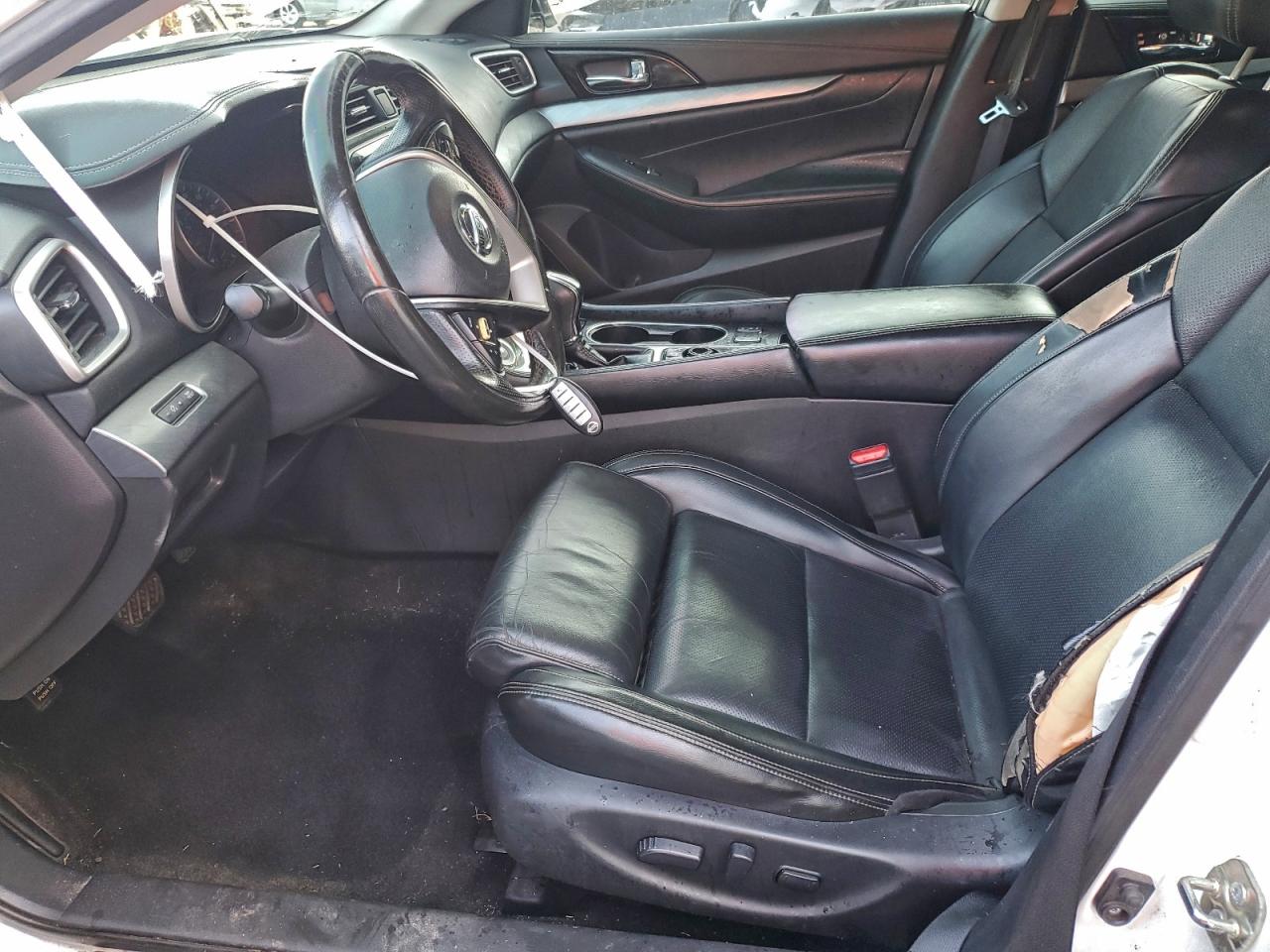 Nissan Maxima 3.5s Image 8