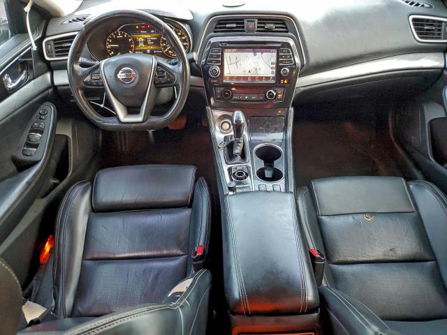 Nissan Maxima 3.5s Image 4