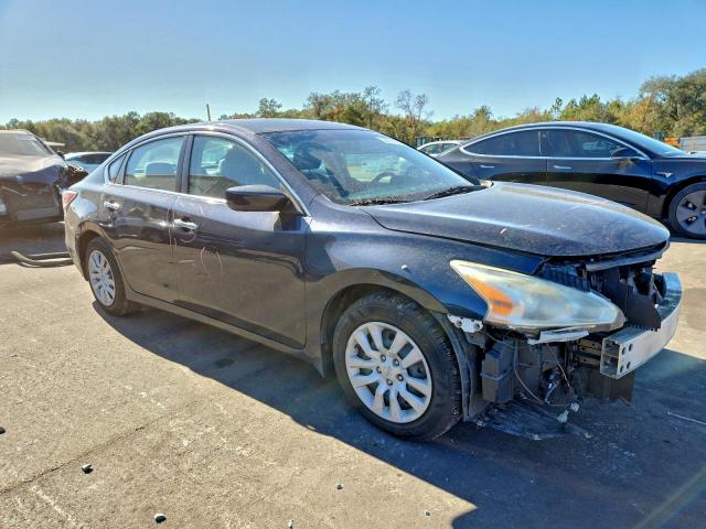 Nissan Altima 2.5 Image 5