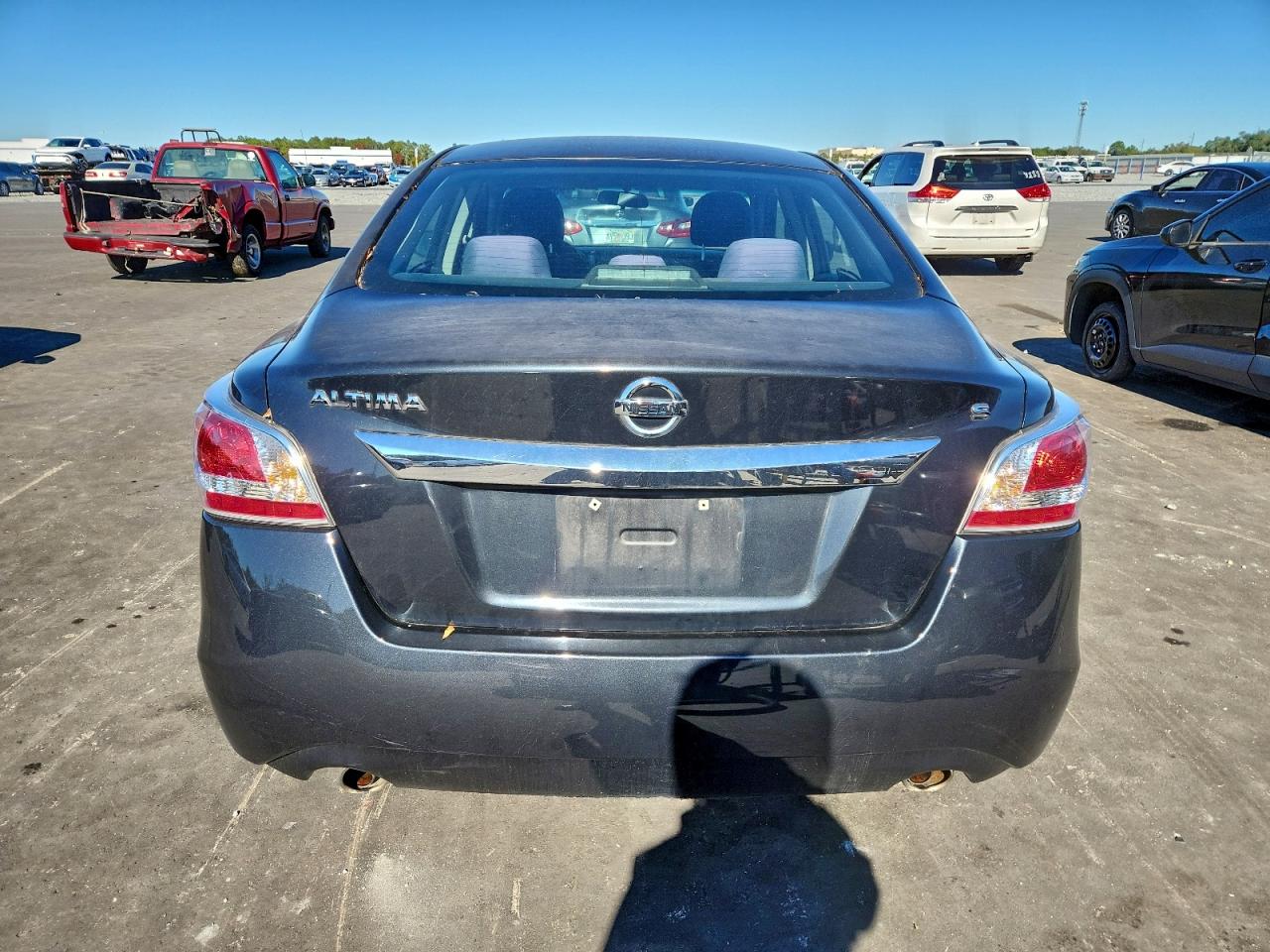 Nissan Altima 2.5 Image 6
