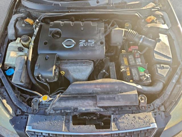 Nissan Altima S Image 2