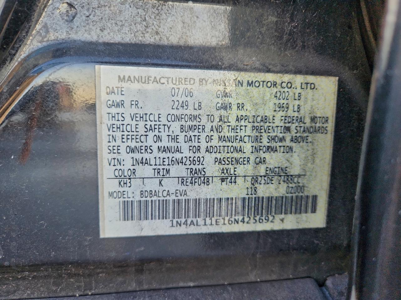 Nissan Altima S Image 6