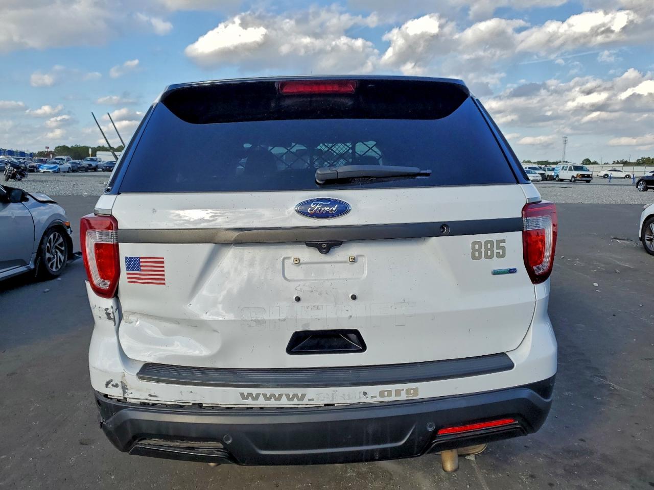 Ford Explorer Police Interceptor Image 5