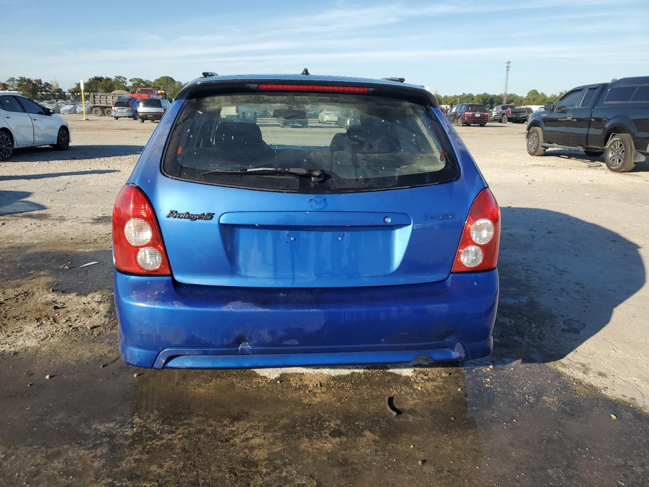 Mazda Protege Pr5 Image 2