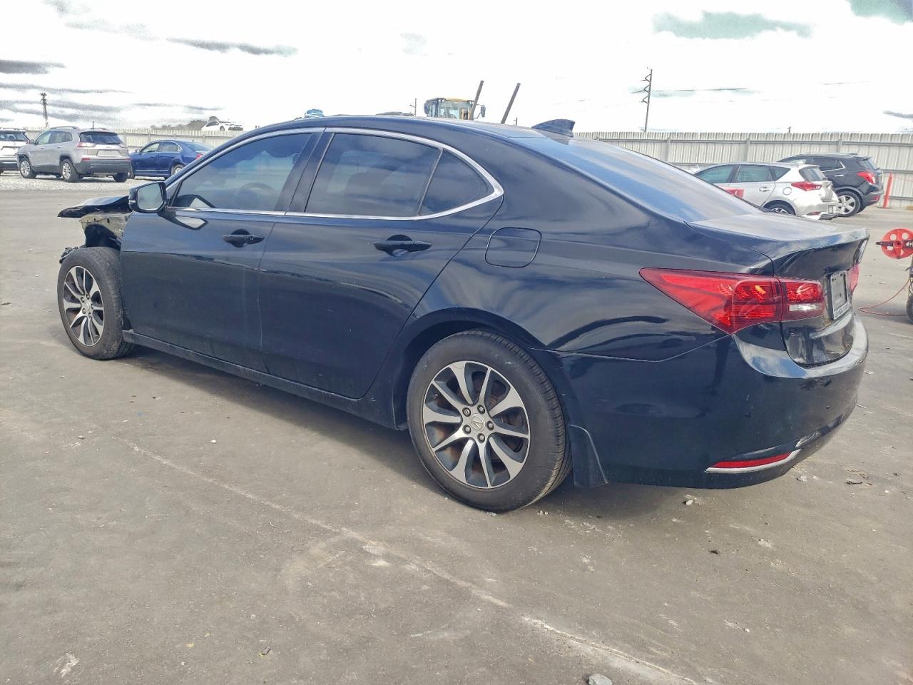 Acura TLX Image 8