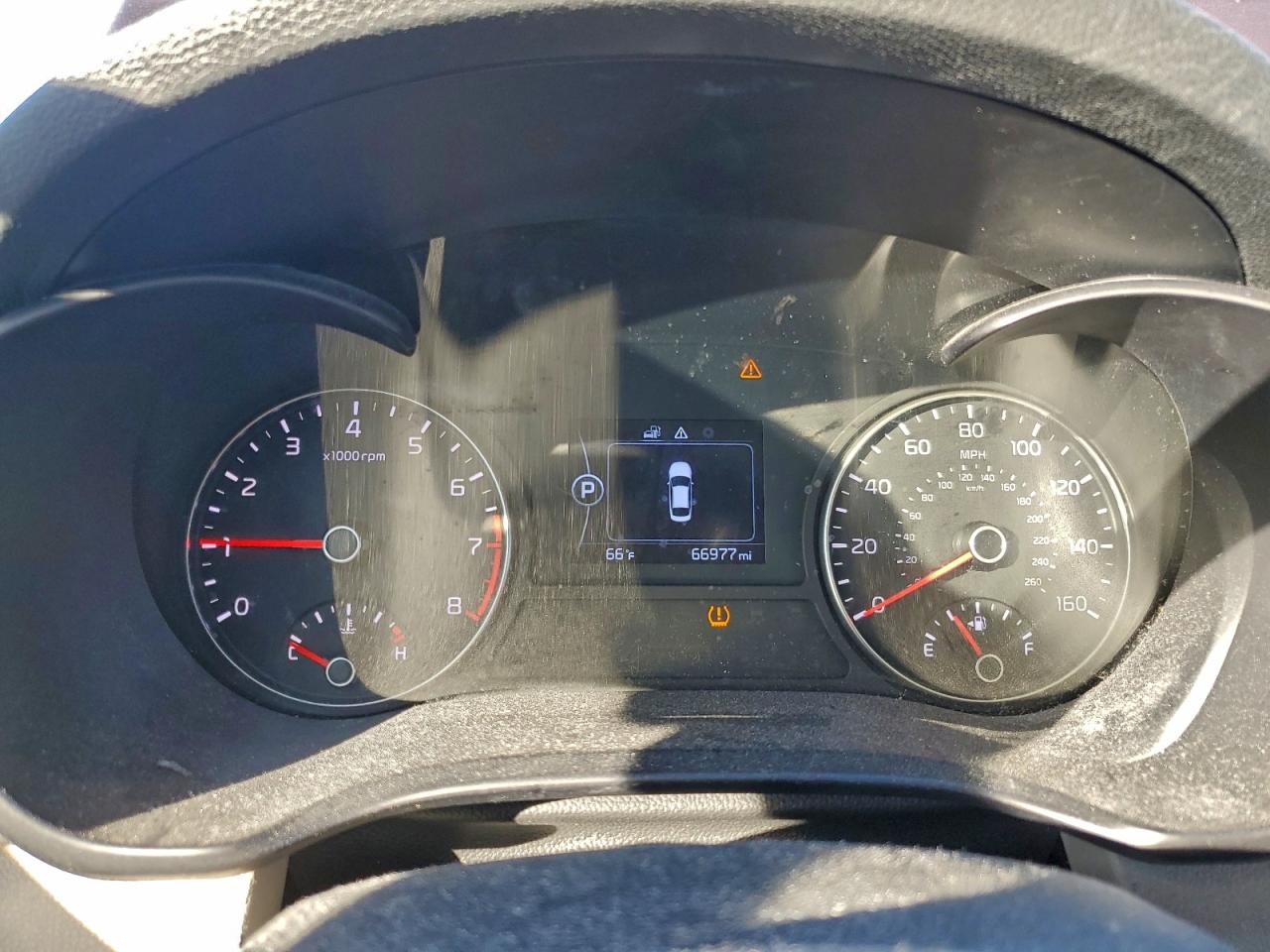 Kia Optima Lx Image 10