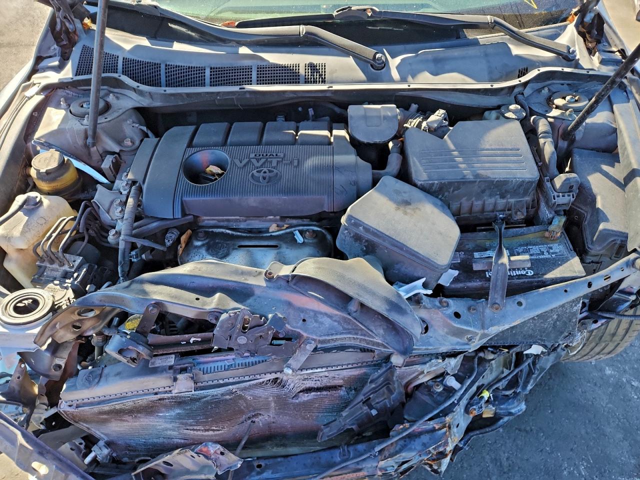 Toyota Camry Base Image 10