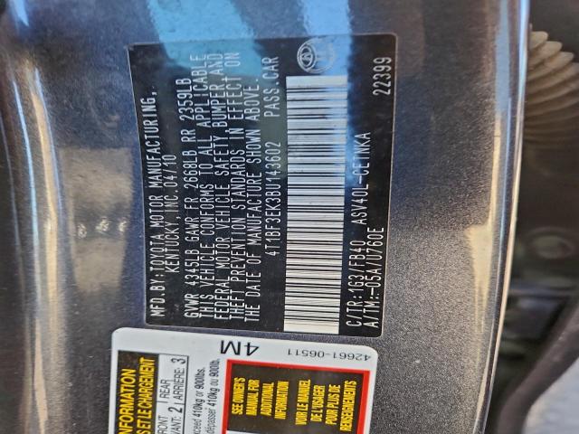 Toyota Camry Base Image 9