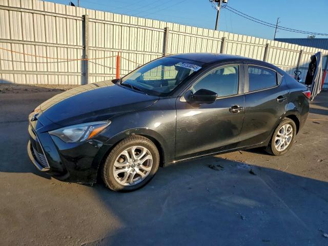  Salvage Toyota Yaris