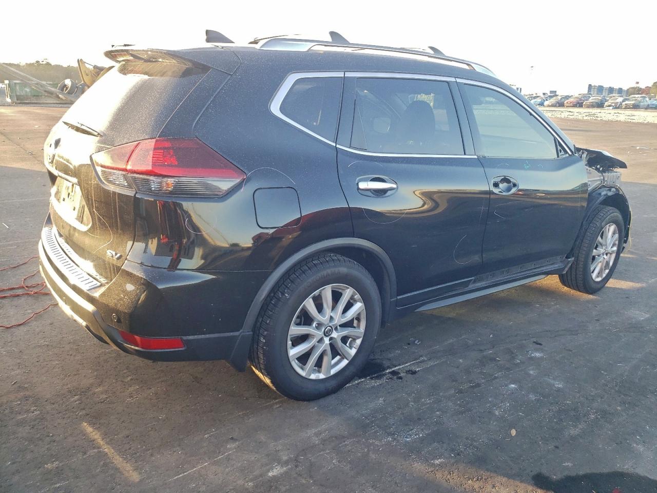 Nissan Rogue S Image 5