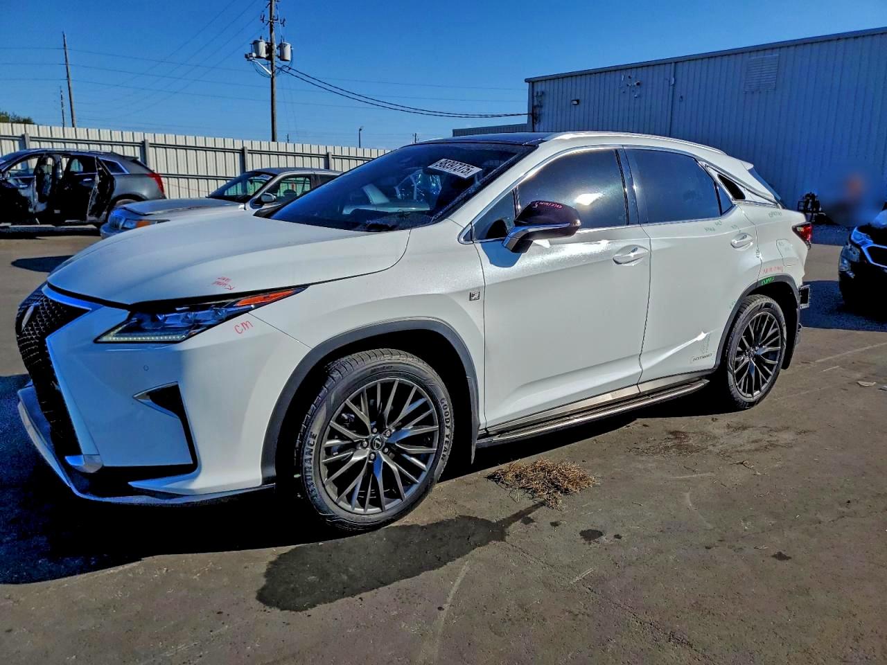 Lexus RX 450h Base Image 1