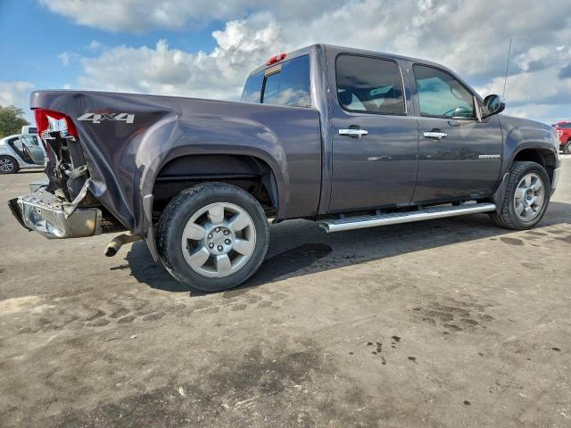 GMC Sierra K1500 Sle Image 2