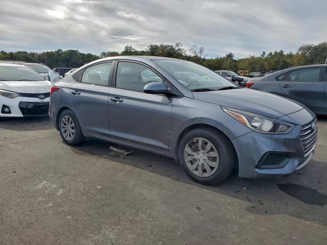 Hyundai ACCENT Se Image 2