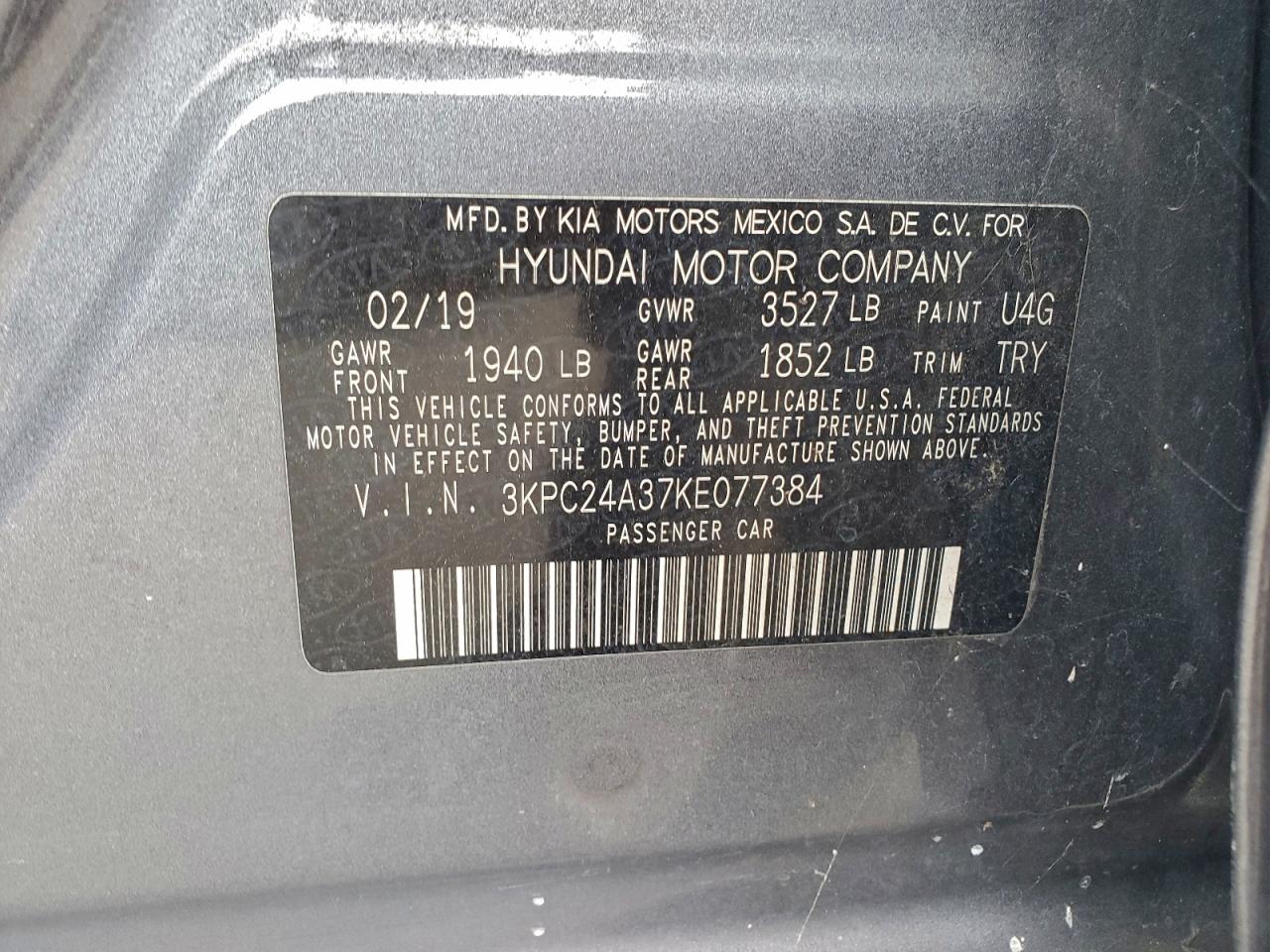 Hyundai ACCENT Se Image 11