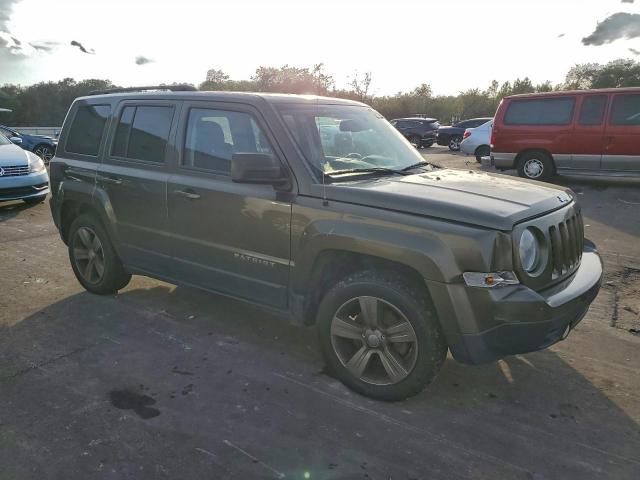 Jeep Patriot Latitude Image 6
