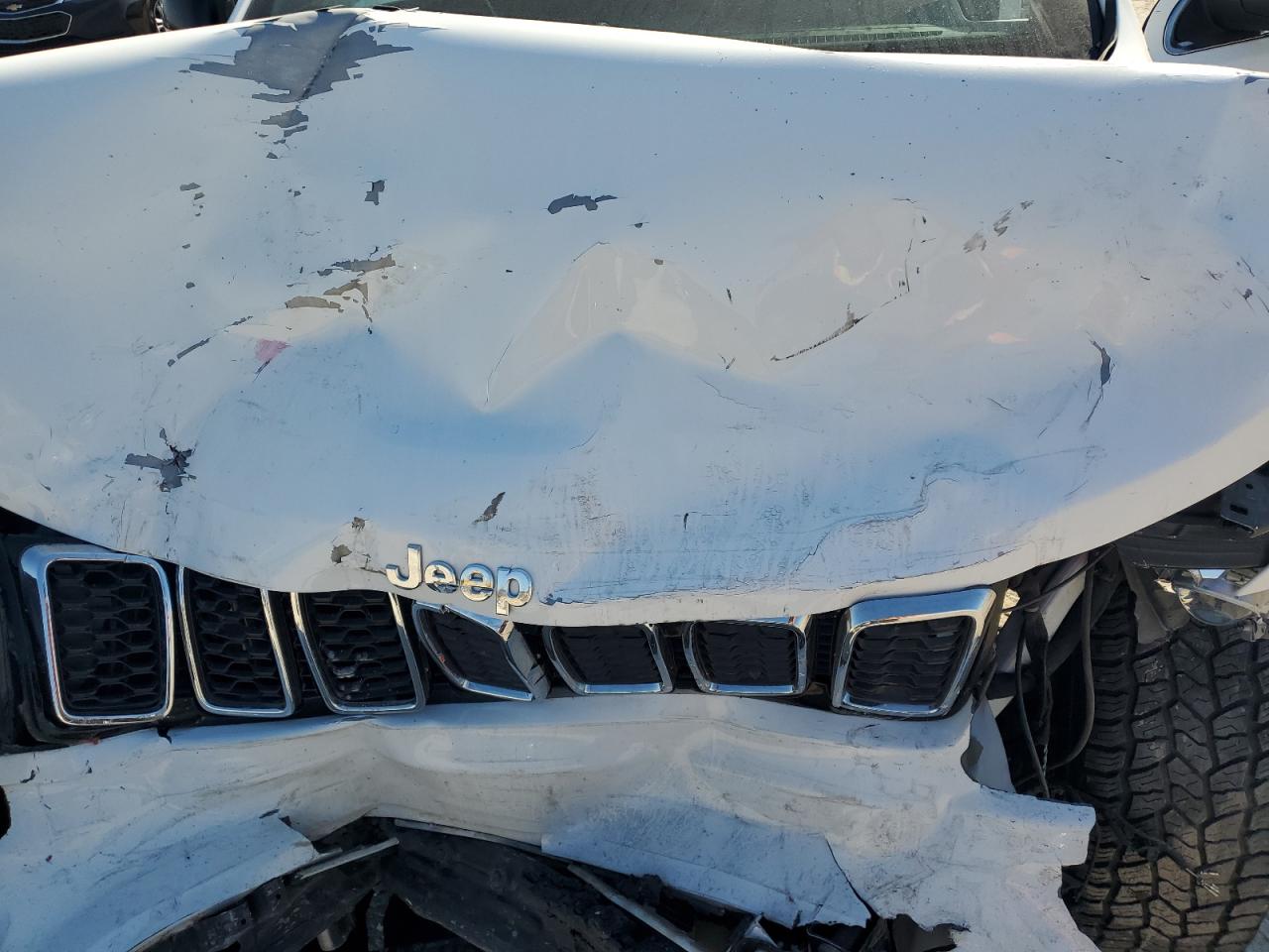 Jeep Grand Cherokee Laredo Image 13