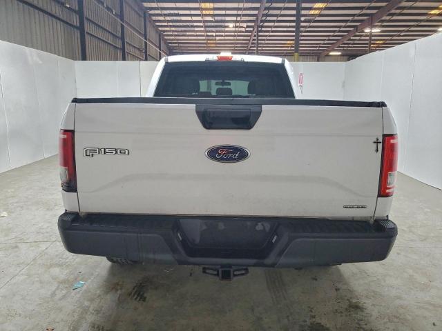 Ford F-150 Super Cab Image 3