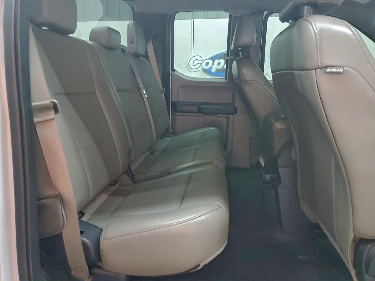 Ford F-150 Super Cab Image 6