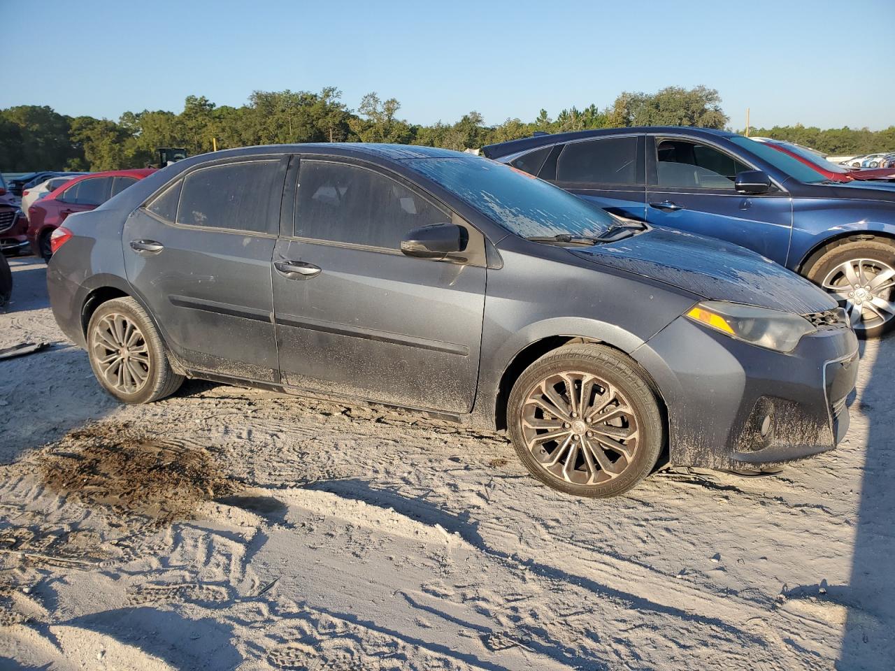 Toyota Corolla L Image 7