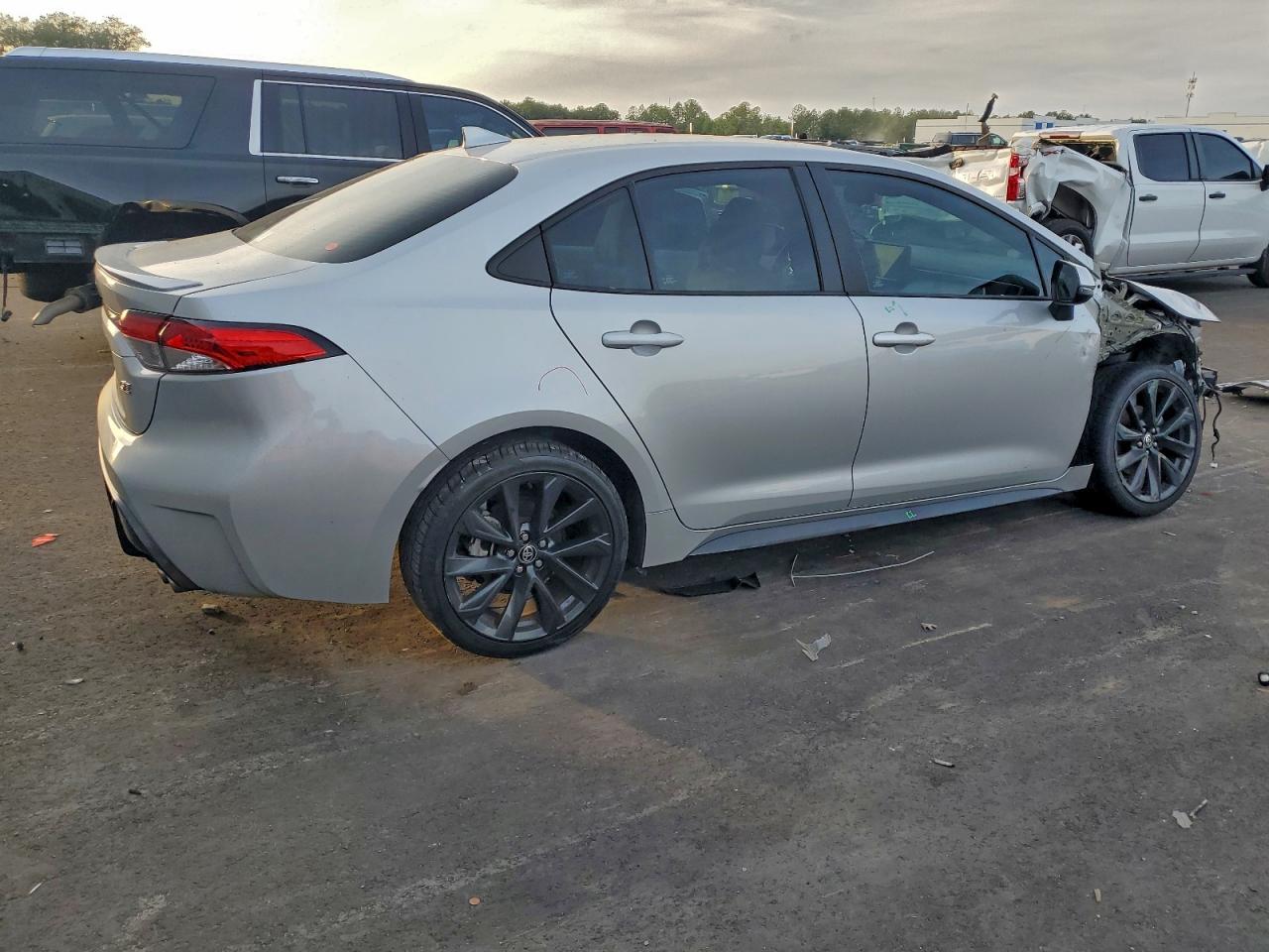 Toyota Corolla Se Image 10