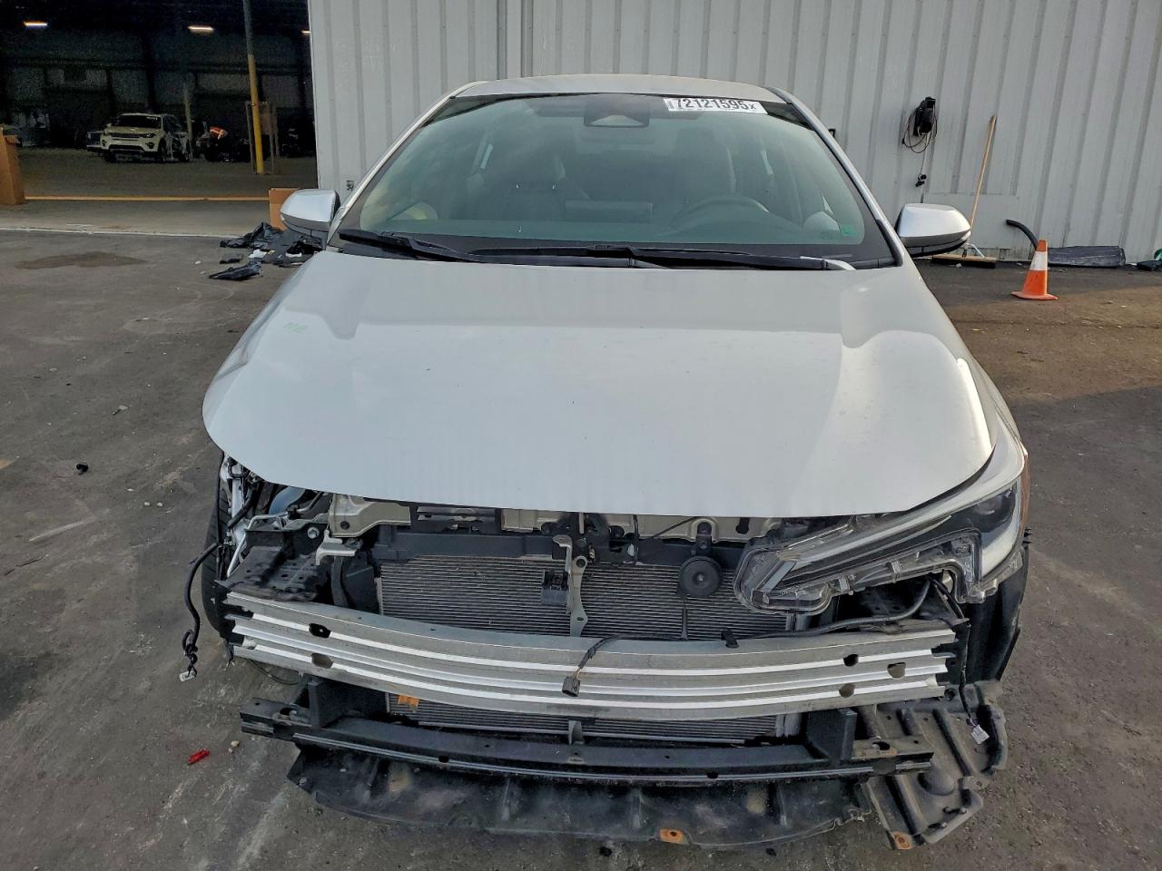 Toyota Corolla Se Image 8