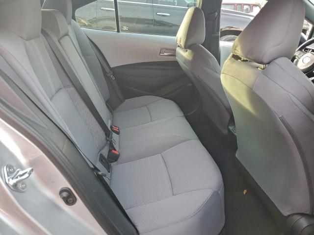 Toyota Corolla Se Image 9