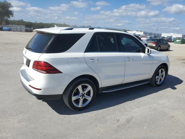 Mercedes-Benz GLE 350 Image 2