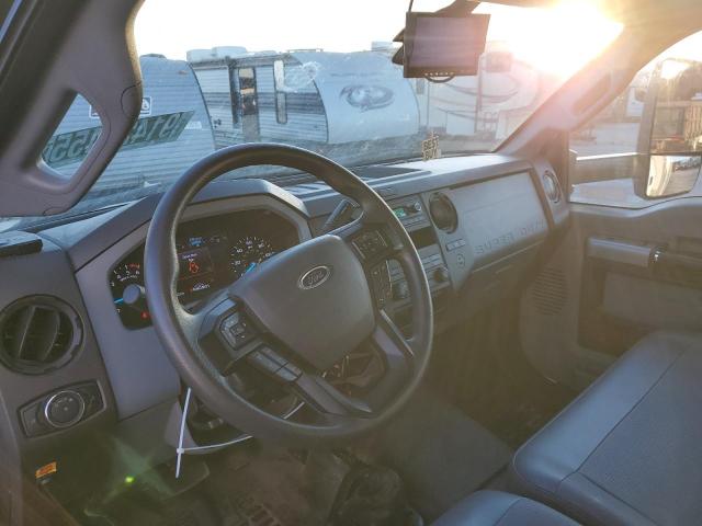 Ford F-650 Super Duty Image 7