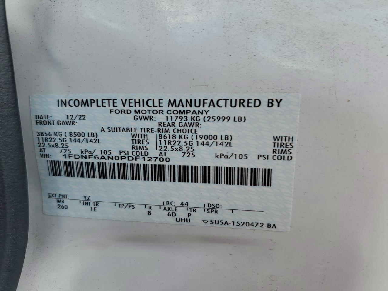 Ford F-650 Super Duty Image 2