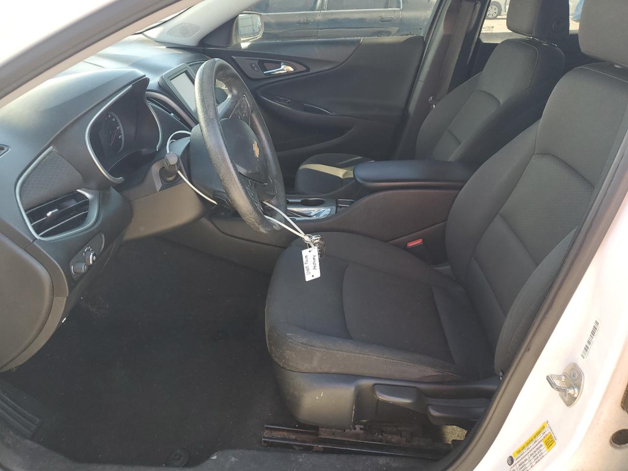 Chevrolet Malibu Ls Image 3