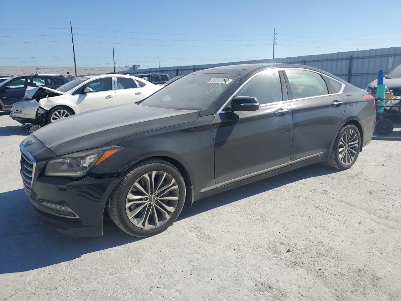 Hyundai Genesis 3.8l Image 1