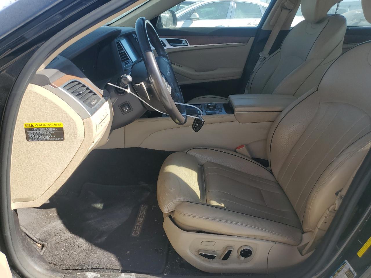 Hyundai Genesis 3.8l Image 5