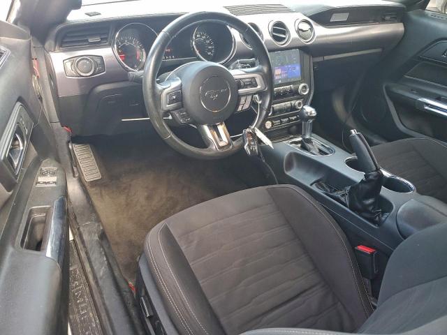 Ford Mustang Image 5