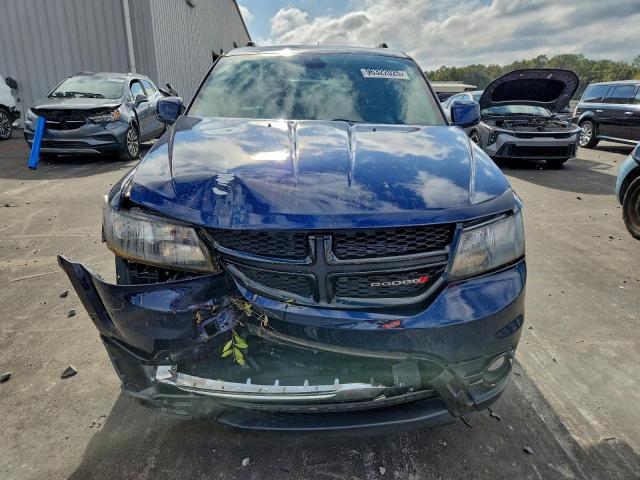 Dodge Journey Crossroad Image 4