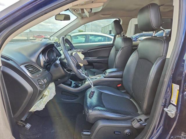 Dodge Journey Crossroad Image 2