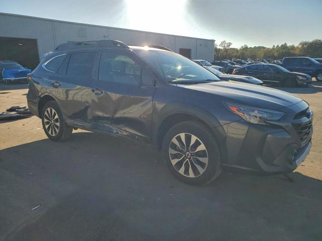 Subaru Outback Limited Image 3