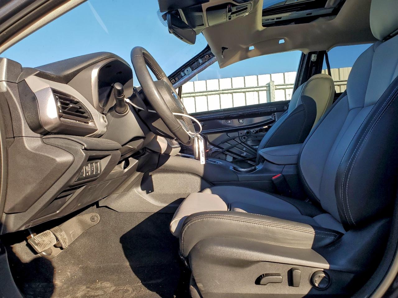 Subaru Outback Limited Image 2