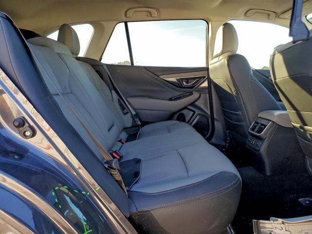 Subaru Outback Limited Image 5