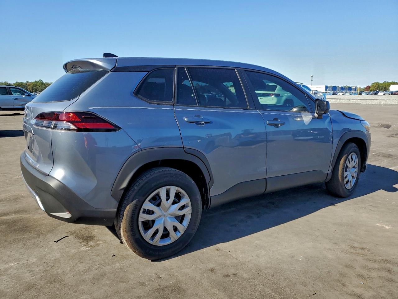 Toyota Corolla L Image 11