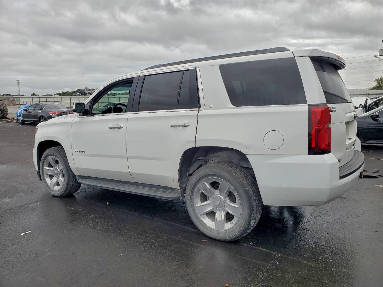 Chevrolet Tahoe C1500 Lt Image 4